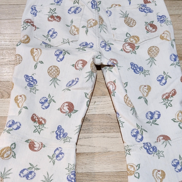 Free People Just Float On Flare Jeans Printed Fruit Pineapple Combo Ivory 29 NWT - Picture 9 of 9